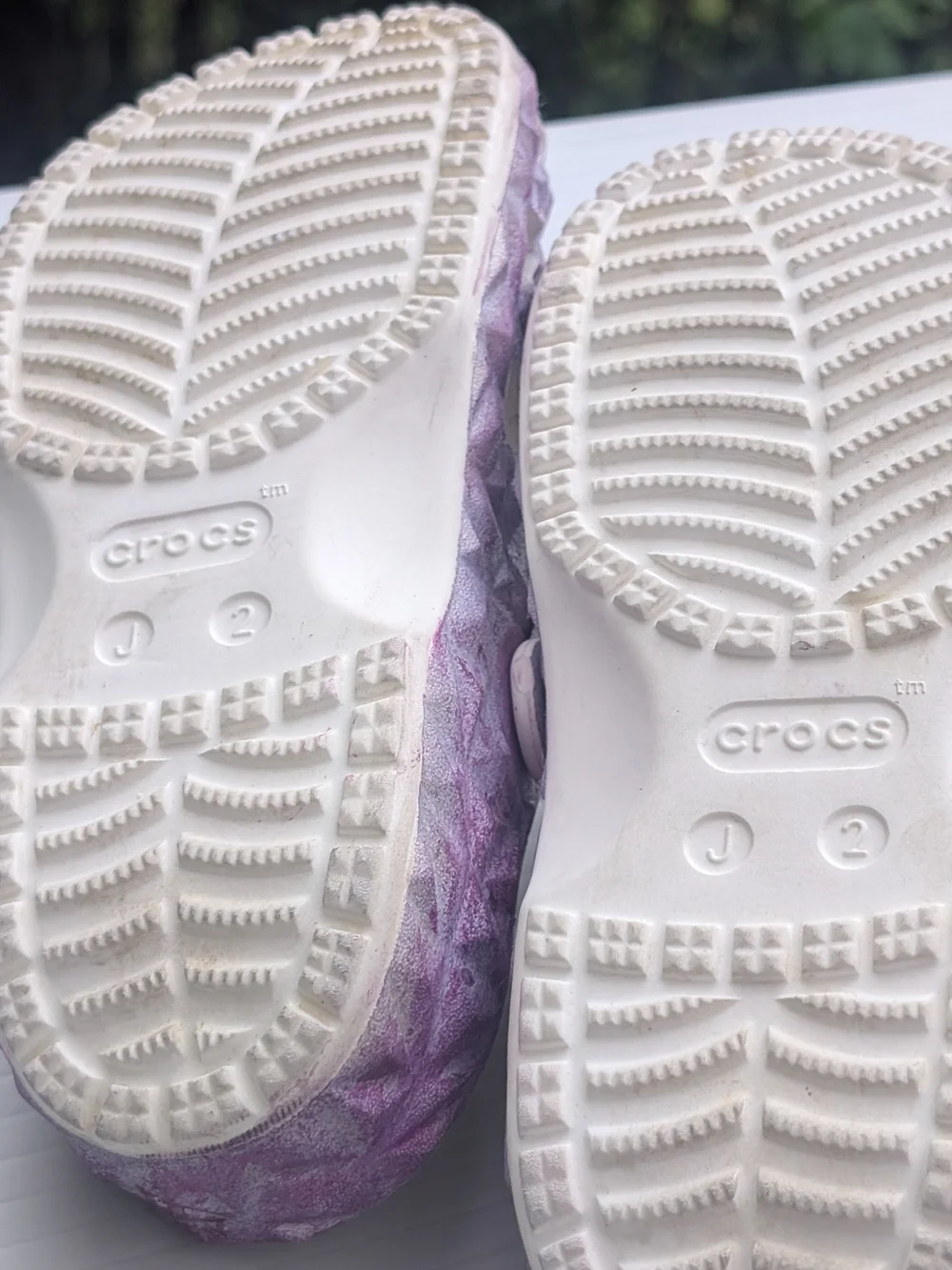 CROCS Kids Glitter Purple Textured Clog Sandals - Picture 8 of 10
